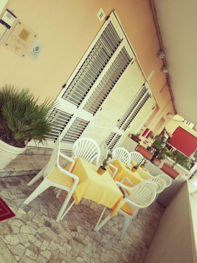 Hotel Residence Maria Grazia Rimini Exteriör bild